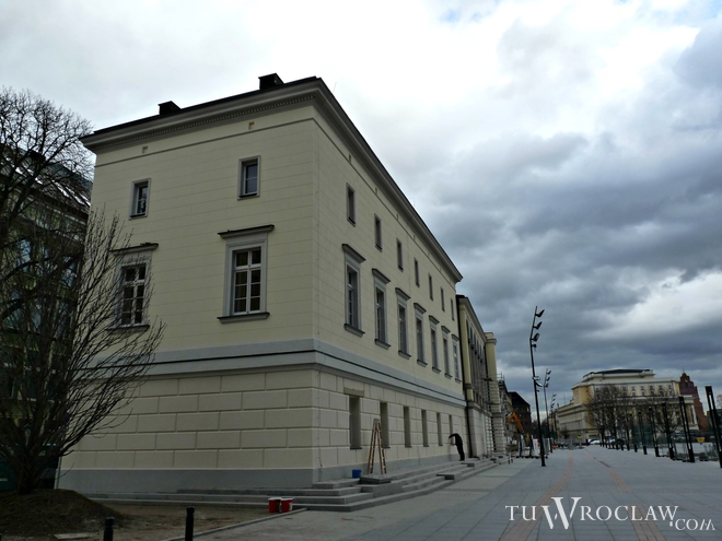W skrzydle pałacowym przy placu Wolności powstaje Muzeum Teatru. Prace trwają, Tomek Matejuk