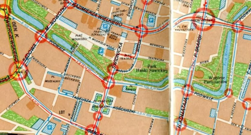 Jeszcze w 1991 roku w centrum Wrocławia były ulice Świerczewskiego czy Nowotki. I plac PKWN