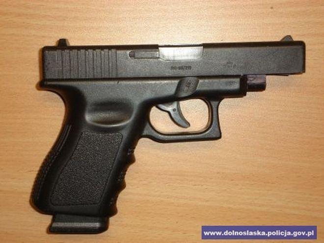 mat. policji
