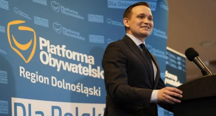 Fot. Facebook. Michał Jaros, szef regionalny PO na Dolnym Śląsku, coraz częściej jest krytykowany przez swoich partyjnych kolegów.  