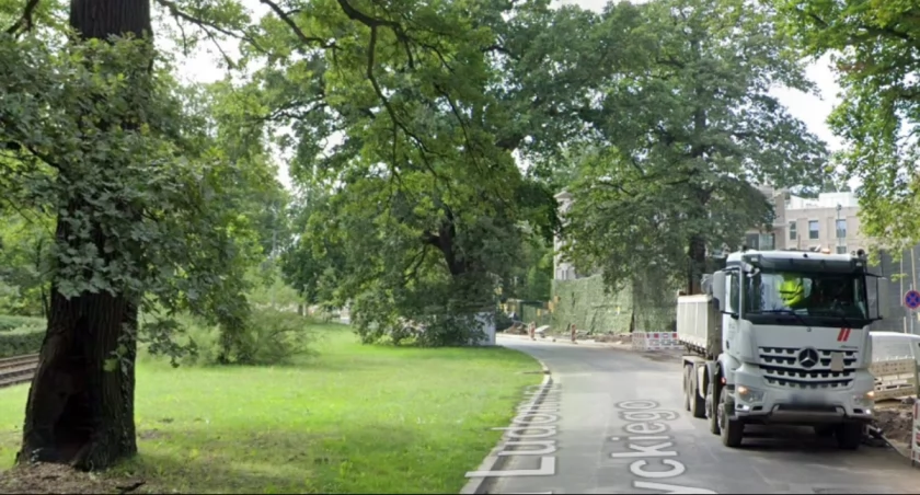 Prace będą prowadzone na wysokości nowego osiedla przy Parku Szczytnickim / fot. Google Street View