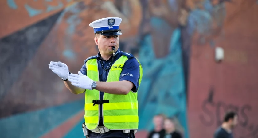 Trasa półmaratonu będzie zabezpieczana przez policję / zdjęcie ilustracyjne / policja.gov.pl