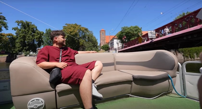 Nie opłacało się - skwitował swój przyjazd do Wrocławia youtuber Jawor / fot. YouTube/Jawor