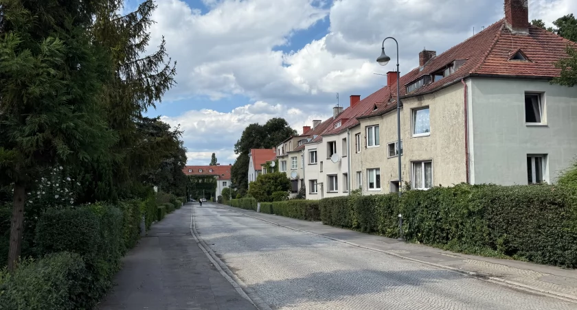 Z ulic zniknęły samochody. A ludzie nie mogą się nadziwić, jak od razu zrobiło się ładnie