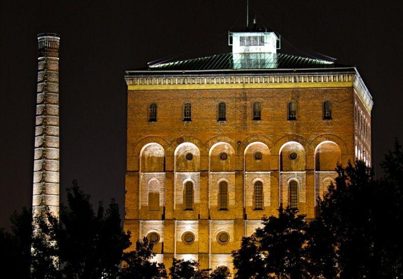 Wikimedia Commons