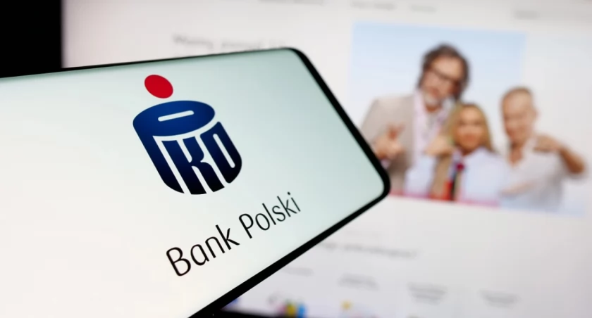 Fałszywa aplikacja pomaga oszustom wyczyścić konta klientów banku / zdjęcie ilustracyjne / Deposit Photos