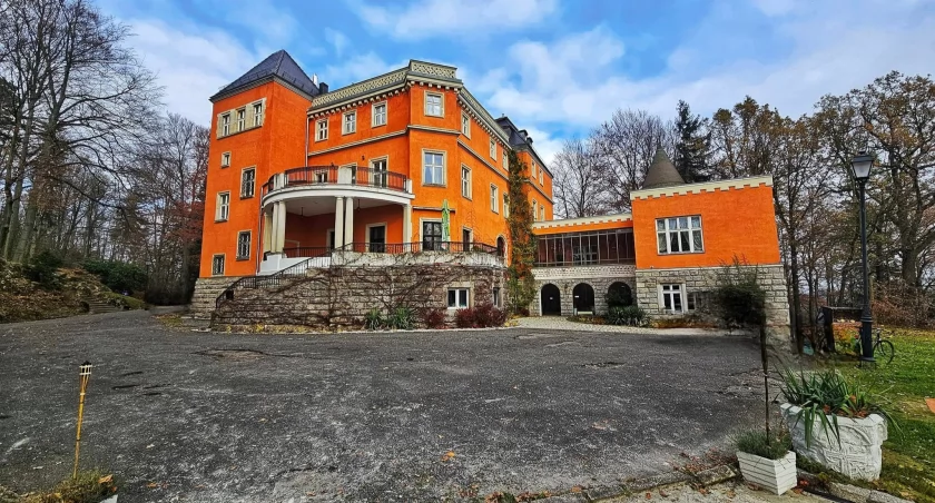 Pałac Paulinum w Jeleniej Górze ma bogatą historię | fot. Jerzy Myrna