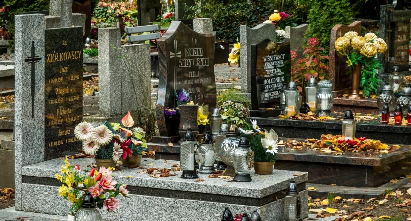 Zmarli we Wrocławiu - pogrzeby zaplanowane na 23.10.2025 – nekrologi / fot. Pexels.com