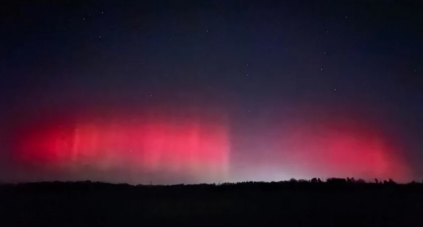 Niebo na Dolnym Śląsku mieniło się na czerwono. Fot. Agata Jagielska 
