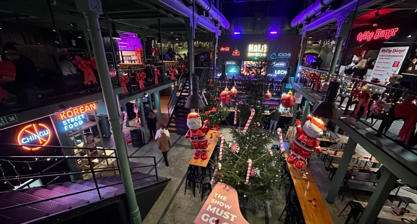 Hala Świebodzki to największy food court we Wrocławiu | fot. Jakub Jurek