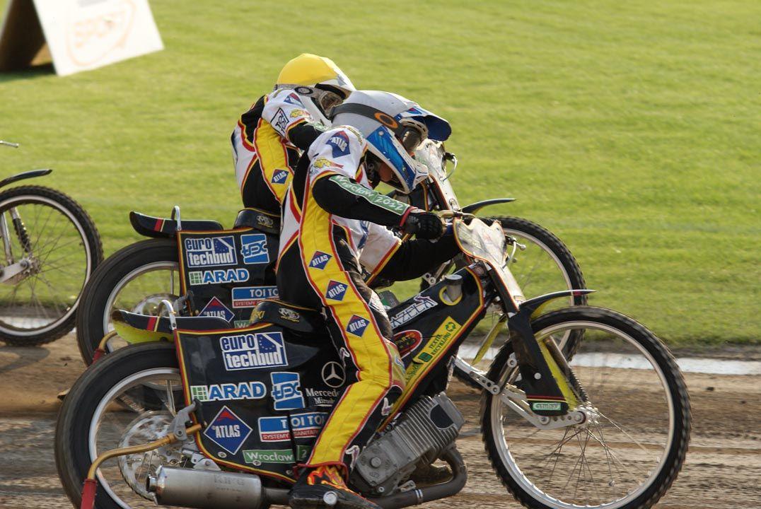 janowskiracing.com