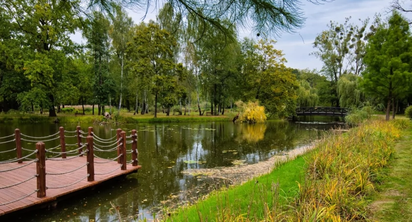 Dolny Śląsk: Park pałacowy, kajaki i ruiny za darmo. Wypad z Wrocławia na jeden dzień fot. Jarek Wojciechowski