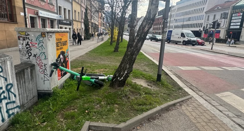 Hulajnogi elektryczne we Wrocławiu / fot. Karolina Kozakiewicz 