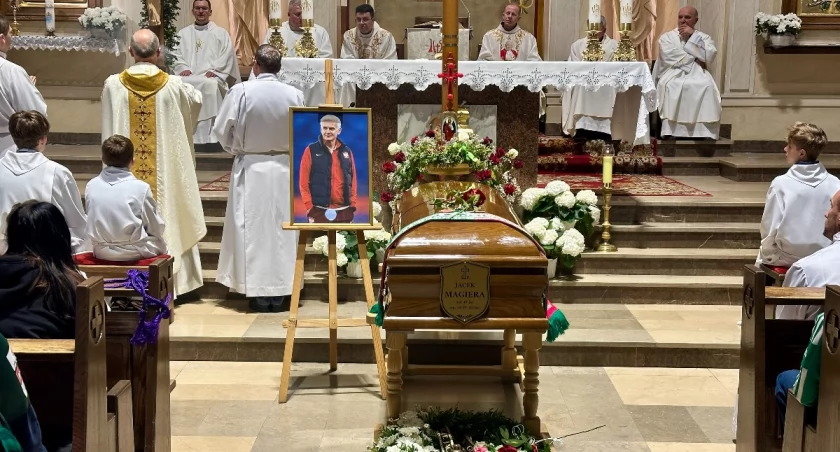 Msza dziękczynna za życie trenera Jacka Magiery / fot. Jakub Jurek