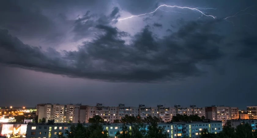 Gdzie jest burza? Sprawdź radar w dolnej części artykułu / fot. Deposit Photos