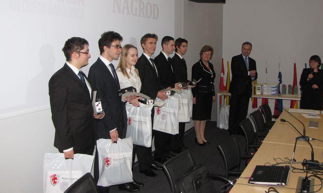 materiały organizatora