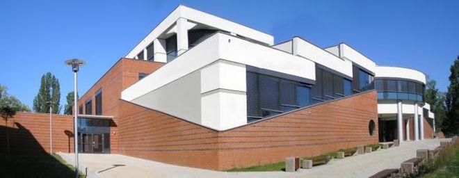 www.dziennikarstwo.uni.wroc.pl