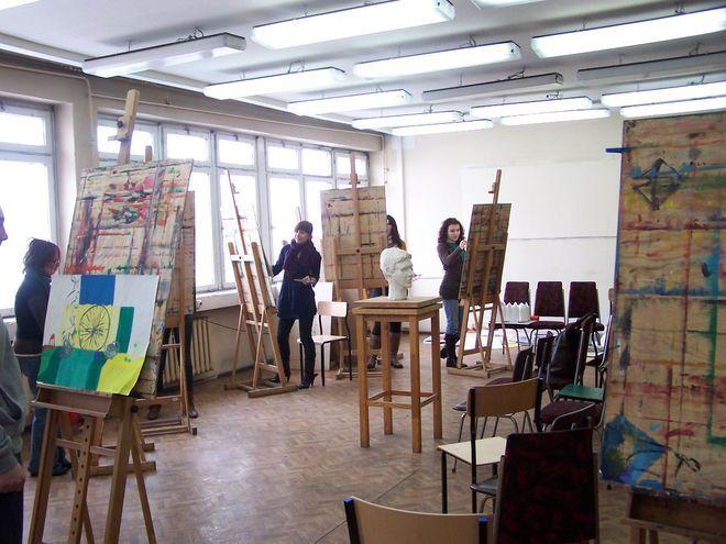 www.wsh.edu.wroc.pl