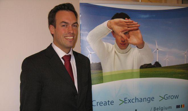 MR