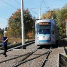 Wykolejenie tramwaju do Leśnicy. Skrócone linie i autobusy za tramwaj  Autor: zdjęcie...