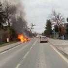 Pożar auta na Pełczyńskiej  Autor: Pomoc Drogowa AUTO-HARD