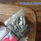 Wpadł, gdy próbował wyrzucić z kieszeni małe zawiniątko  Autor: Dolnośląska Policja