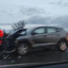 Wypadek na AOW. Rozbite auta blokują przejazd na węźle z drogą S5  Autor: Pomoc drogowa...