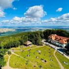 Palenie ognisk, a nawet papierosów na Ślęży jest już zabronione / fot. Shutterstock