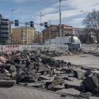 Kierowcy próbujący dojechać do pracy w centrum Wrocławia utknęli w kilkusetmetrowych...