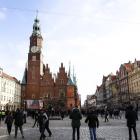 Wrocławianie żegnają prezydenta Pawła Adamowicza przed Starym Ratuszem  Autor: Magda...