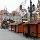 Montaż iluminacji świątecznych  Autor: Jakub Jurek