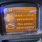 Gwóźdź zamiast przełącznika to drobiazg wśród usterek tego tira  Autor: ITD Wrocław