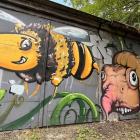 Wrocław: Zachwycający mural. “Chcieliśmy poprawić Filipowi widok z okna”  Autor: Jakub...