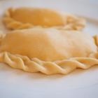 Pierogi z mięsem wieprzowym (500 g) marki Wiejski Młyb lub Swojscy (nr partii 079) -...