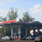 Stacja PKN ORLEN przy ul. Szybowcowej 27 oferuje benzynę Pb95 za ok. 6,49 zł za litr....