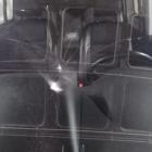 Policjanci zatrzymali mężczyznę, który rzucając kostką brukową zdewastował radiowóz...