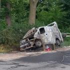 Wrocław: Palił się samochód elektryczny. Gaszenie trwało wiele godzin  Autor: OSP KSRG...
