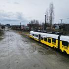 Kolej wraca na Świebodzki. Pociąg KD wjechał na nieczynny od 30 lat dworzec  Autor:...