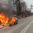 Pożar auta na Pełczyńskiej  Autor: Pomoc Drogowa AUTO-HARD