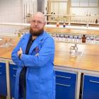 Jacek Łyczko, doktorant prof. Antoniego Szumnego, pracujący w Katedrze Chemii...