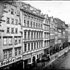 Południowa pierzeja Rynku - widok w stronę pl. Solnego.  Autor: fotopolska.eu