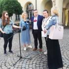 Rodzice składają petycję w Ratuszu  Autor: mgo