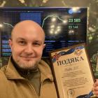 Piotr Kaszuwara porzucił zawód dziennikarza i jeździ z pomocą humanitarną do Ukrainy...