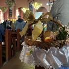 Święcenie koszyczków w parafii NMP Królowej Pokoju we Wrocławiu.  Autor:...