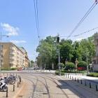 Łuk toru pl. Teatralny w lewo w Widok po 10 km/h - wprowadzenie ograniczenia prędkości...