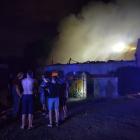 Groźny pożar w podwrocławskich Iwinach. Mieszkańcy słyszeli wybuchy  Autor: Łukasz...