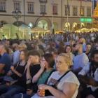 Tłumy na wrocławskim Rynku, festiwal mBank Nowe Horyzonty  Autor: Kinga Mierzwiak
