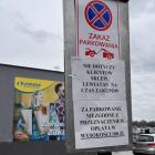 Borowska 214, parking przy sklepie Lewiatan
 
Sklep Lewiatan przy ulicy Borowskiej...