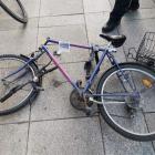Rowerowe wraki znikają z ulic. Jednoślady można później wykupić z parkingu  Autor:...