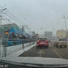 Fatalne warunki atmosferyczne na drogach we Wrocławiu. Kierowcy, noga z gazu!  Autor:...